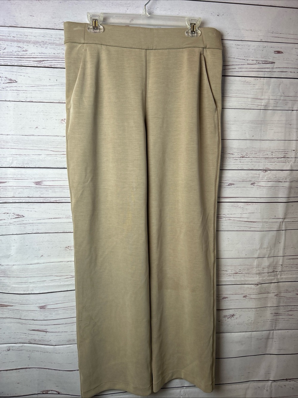 Lululemon Softstreme High-Rise Straight Leg Pant Size L Beige 34x31 NWOT